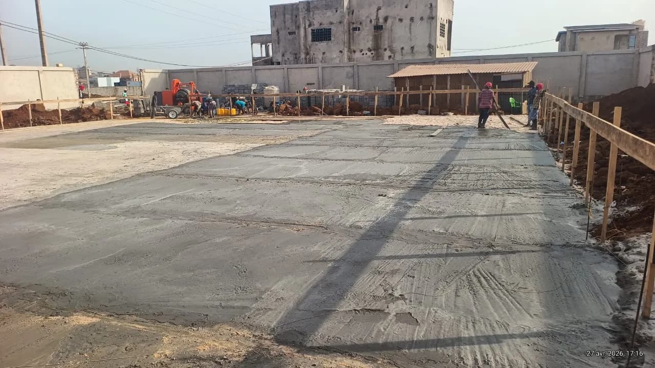 Chantier et structure réalisés par Bilady Group en Guinée